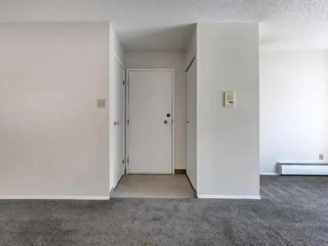 Condo 2 Bedroom For Rent Calgary AB 1495 ES104753751