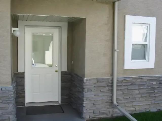 Condo 2 Bedroom For Rent Calgary AB 1700 ELS102551590