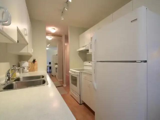 Condo 2 Bedroom For Rent Calgary AB 1749 ES105110677