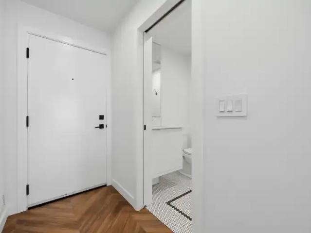 Condo 2 Bedroom For Rent Calgary AB 1800 ELS102846211