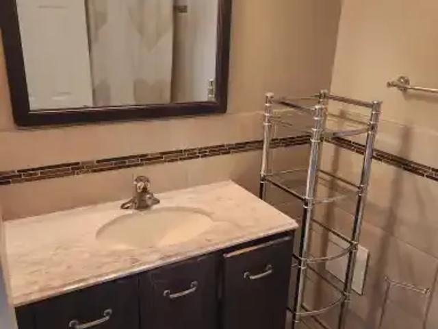 Condo 2 Bedroom For Rent Calgary AB 1800 ES102846837
