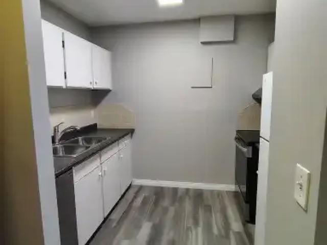 Condo 2 Bedroom For Rent Calgary AB 1850 ES105009092