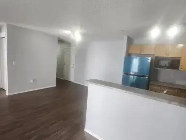 Condo 2 Bedroom For Rent Calgary AB 1895 ELS102847060