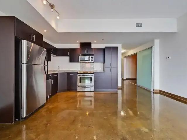 Condo 2 Bedroom For Rent Calgary AB 1895 ES102846192