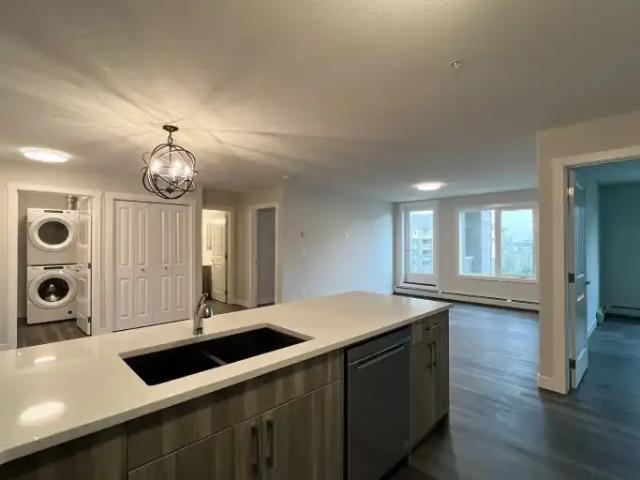 Condo 2 Bedroom For Rent Calgary AB 1990 ES104362697