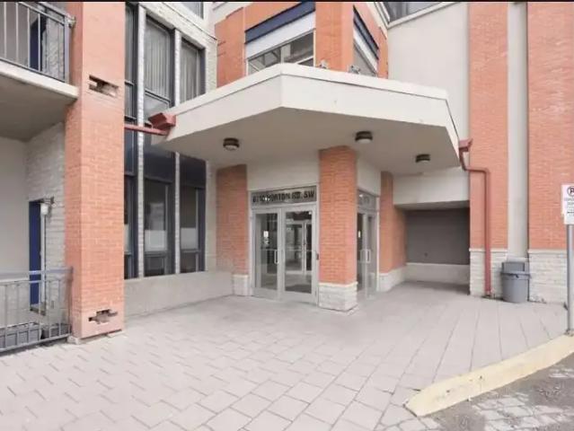 Condo 2 Bedroom For Rent Calgary AB 2000 ES105071923