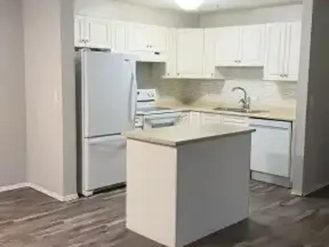 Condo 2 Bedroom For Rent Calgary AB 2000 ES103739931