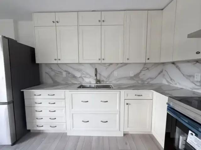 Condo 2 Bedroom For Rent Calgary AB 2100 ES103879507