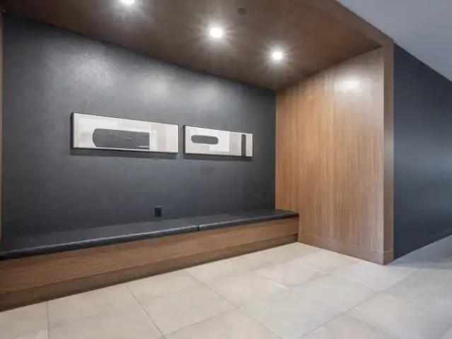 Condo 2 Bedroom For Rent Calgary AB 2150 ES104181333