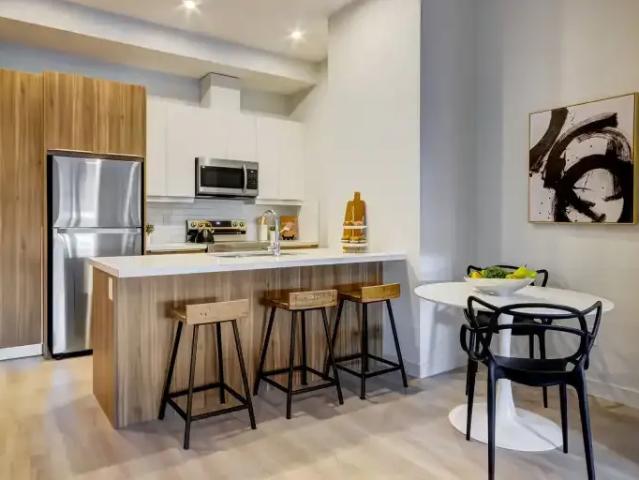 Condo 2 Bedroom For Rent Calgary AB 2199 ELS102518767