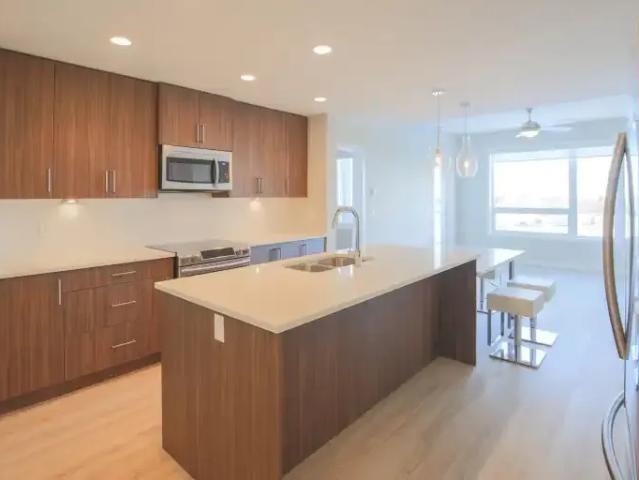 Condo 2 Bedroom For Rent Calgary AB 2200 ES102846536