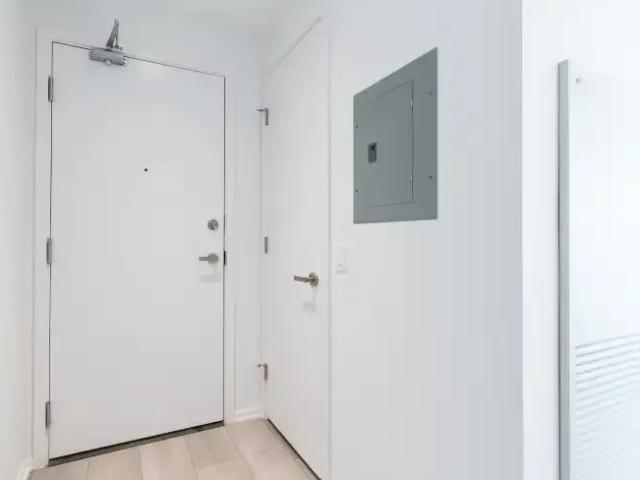 Condo 2 Bedroom For Rent Calgary AB 2400 ES102846193