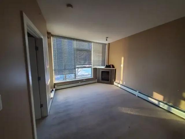 Condo 2 Bedroom For Rent Calgary AB 2550 ES102366527