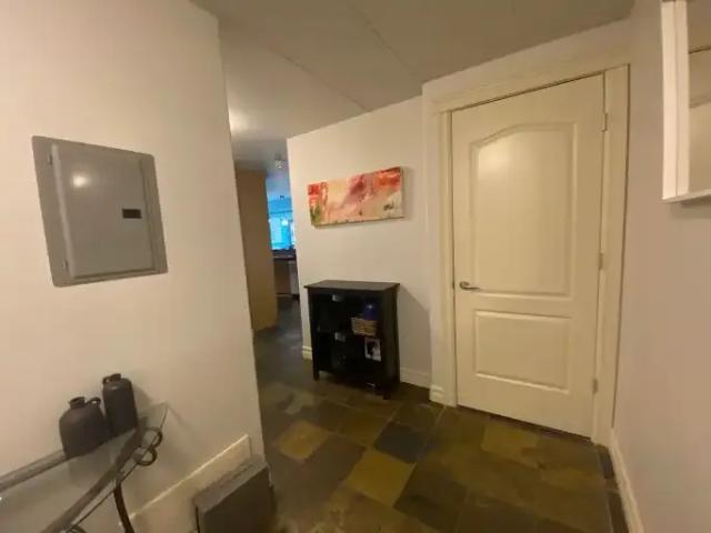 Condo 2 Bedroom For Rent Calgary AB 2700 ES104752874