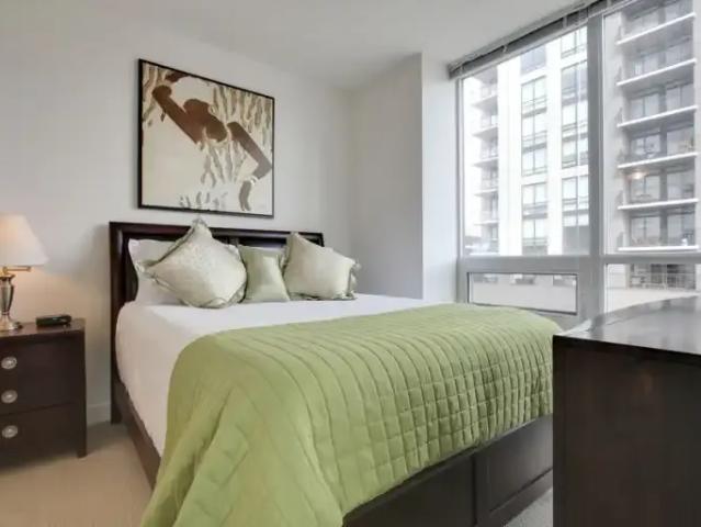 Condo 2 Bedroom For Rent Calgary AB 3200 ELS101773138