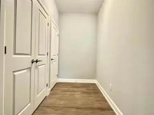 Condo 2 Bedroom For Rent Gloucester ON 2485 ES96252344