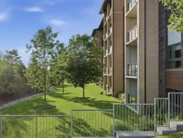 Condo 2 Bedroom For Rent Guelph ON 2300 ES104972629