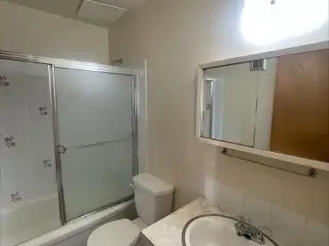 Condo 2 Bedroom For Rent Edmonton AB 1200 ES104940767