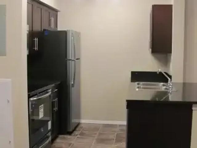 Condo 2 Bedroom For Rent Edmonton AB 1685 ELS100976815