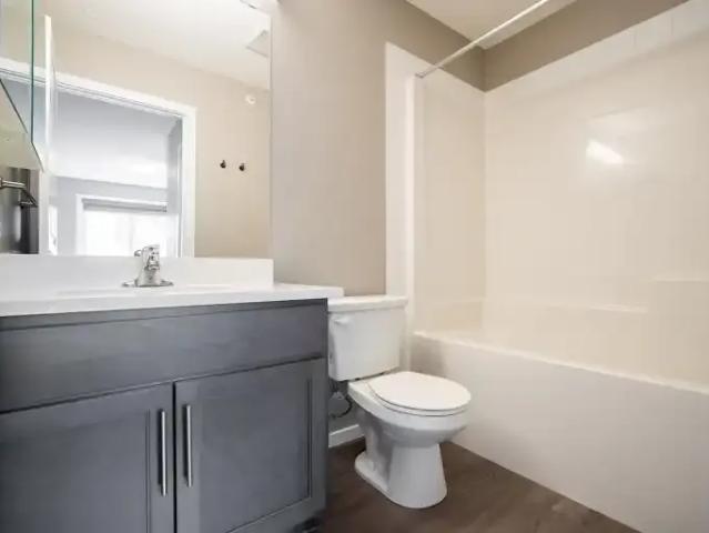 Condo 2 Bedroom For Rent Edmonton AB 1750 ELS102468248