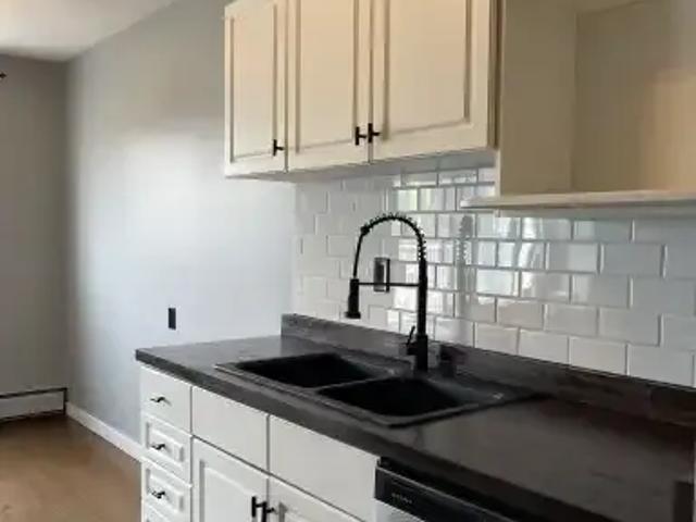 Condo 2 Bedroom For Rent Edmonton AB 1750 ES104956953