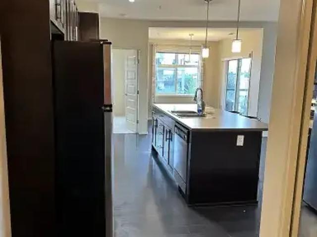 Condo 2 Bedroom For Rent Edmonton AB 2350 ES103301194