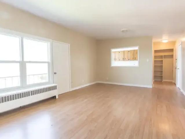 Condo 2 Bedroom For Rent Elliot Lake ON 1695 ES102846911