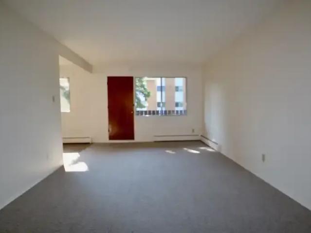 Condo 2 Bedroom For Rent Fort Saskatchewan AB 1345 ES104470602