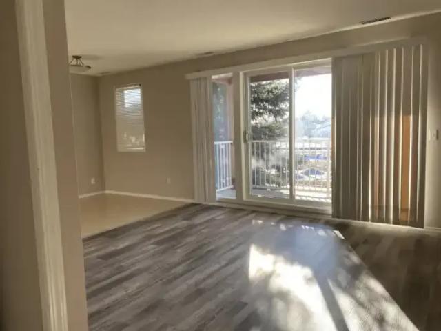 Condo 2 Bedroom For Rent Okotoks AB 1749 ES99973070
