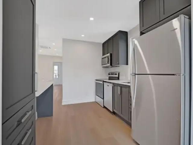 Condo 2 Bedroom For Rent Ottawa ON 2600 ES103338295