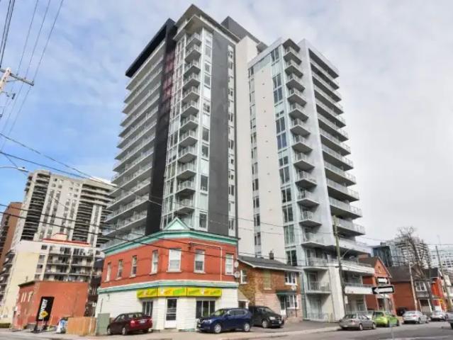 Condo 2 Bedroom For Rent Ottawa ON 2700 ES97308306