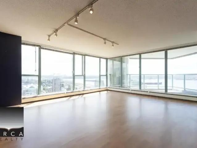 Condo 2 Bedroom For Rent North Vancouver BC 4250 ES104598056