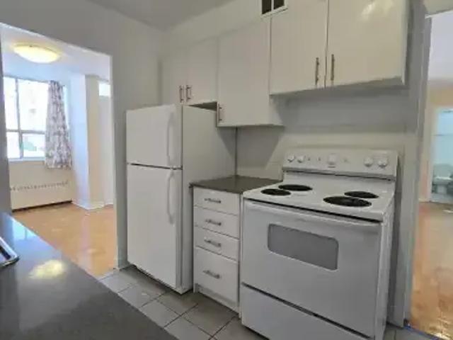 Condo 2 Bedroom For Rent North York ON 2150 ES102846982