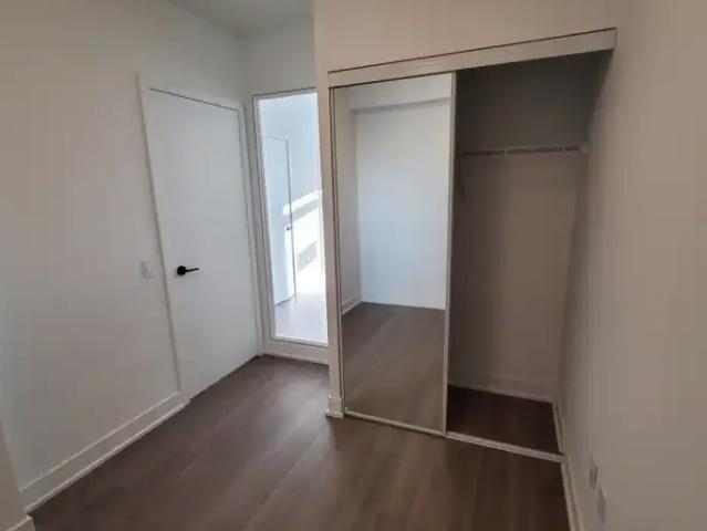 Condo 2 Bedroom For Rent North York ON 2600 ES103695133