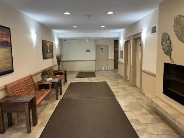 Condo 2 Bedroom For Rent Sherwood Park AB 1850 ELS101016550