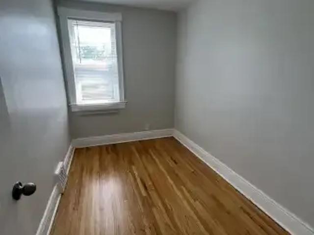 Condo 2 Bedroom For Rent Winnipeg MB 1200 ES102770891