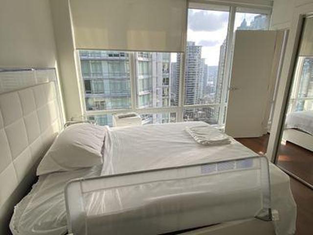 Condo 2 Bedroom For Rent Vancouver BC 4300 ES103367333