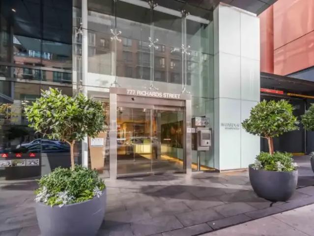 Condo 2 Bedroom For Rent Vancouver BC 6450 ES103568603