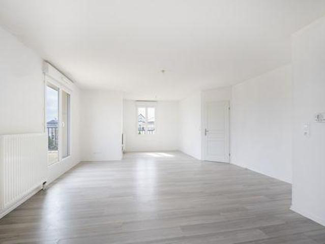 Condo 2 chambres, ORLEANS Centre 45000 DS82283257