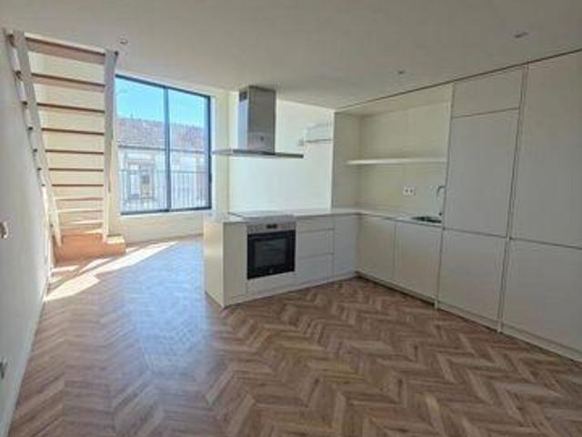 Condo 2 quarto, Vila Nova De Gaia Porto DLS100540441