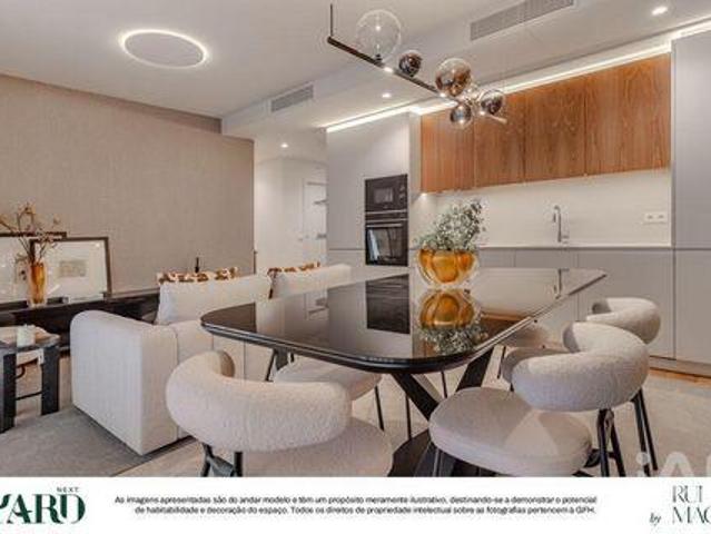 Condo 2 quarto, Vila Nova De Gaia Porto DS102821464