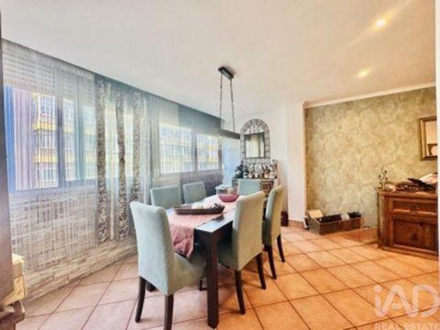 Condo 2 quarto, Almada Setubal DLS100540481