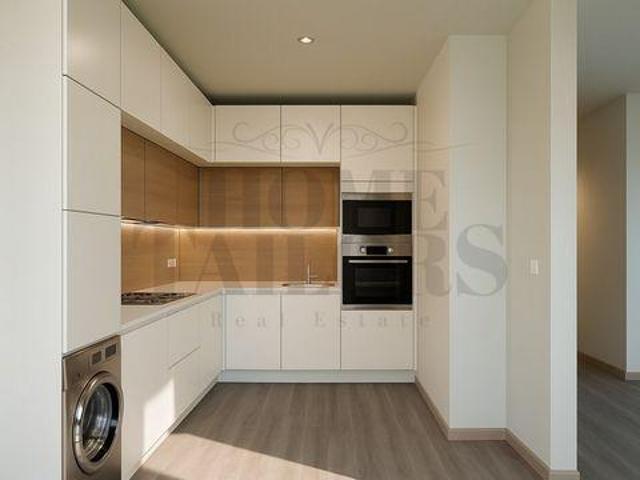 Condo 2 quarto, Almada Setúbal DLS101315509