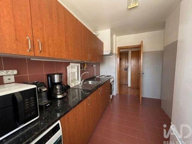 Condo 2 quarto, Almada Setubal DLS102722415