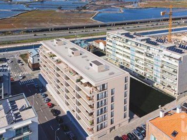 Condo 2 quarto, Aveiro Aveiro DS94184365