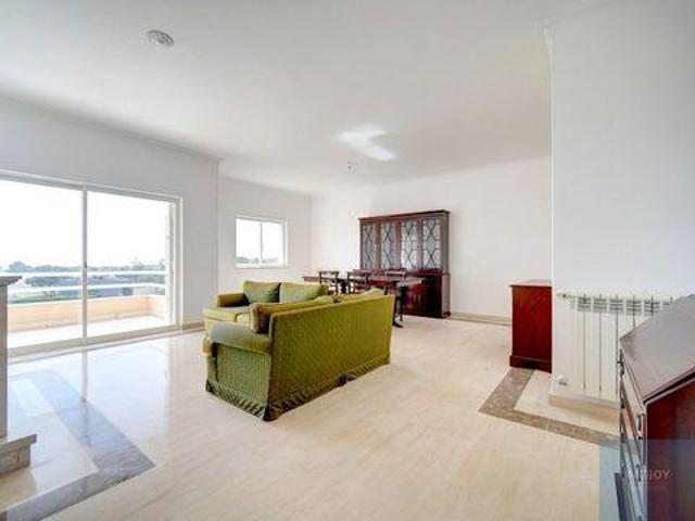 Condo 2 quarto, Cascais Lisboa DS101230970