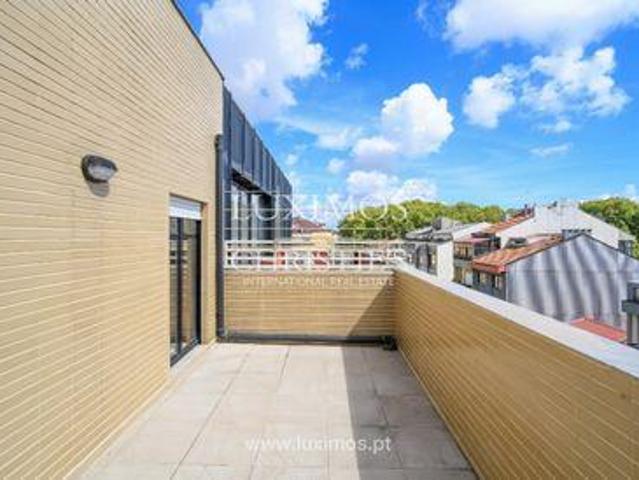 Condo 2 quarto, Centro do Porto PORTO DLS94331482
