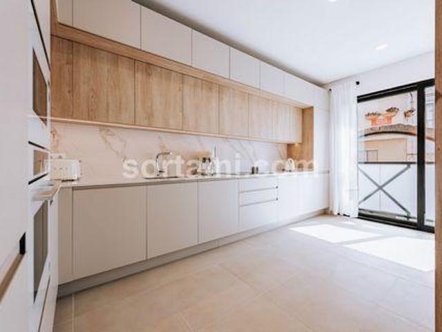 Condo 2 quarto, Faro Faro DLS95815545