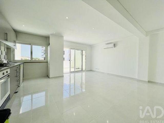 Condo 2 quarto, Loule Faro DLS102474649