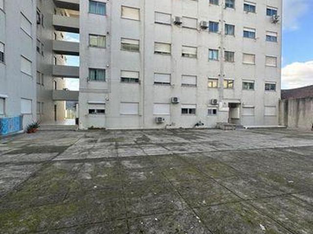 Condo 2 quarto, Peso Da Regua Vila Real DLS97113520